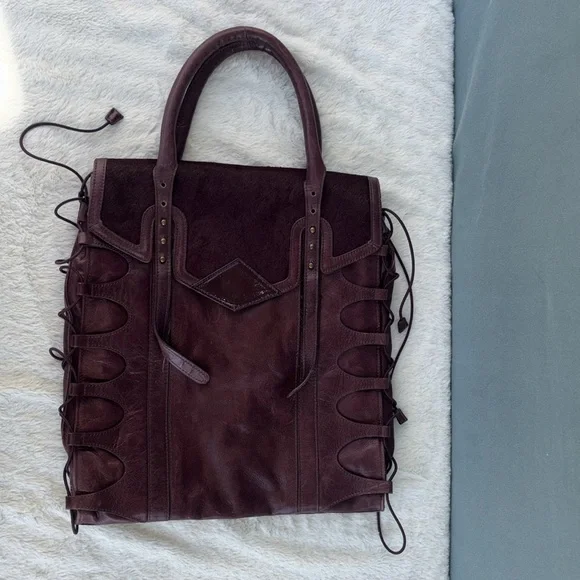 EUC Pour La Victoire Purple Satchel with Structured Design - Picture 2 of 8